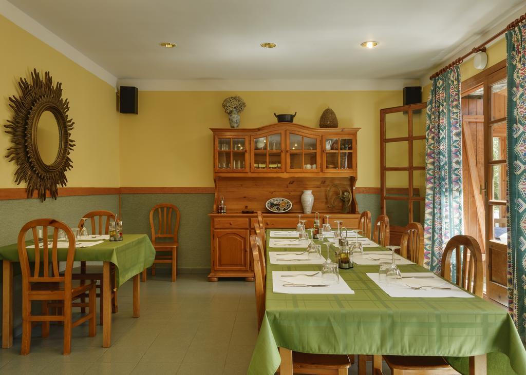 Hotel De Montana Uson Hecho Ngoại thất bức ảnh